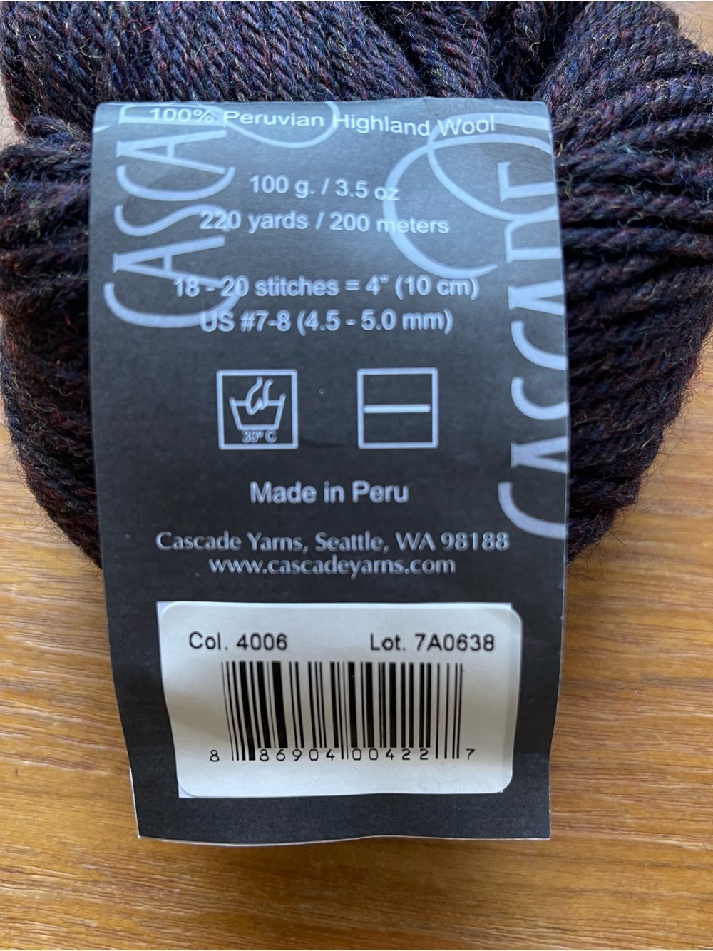 Cascade 220 Heathers Yarn x 2 - Picture 2 of 3